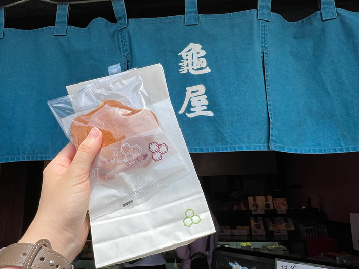 川越龜屋本店招牌菓子特寫