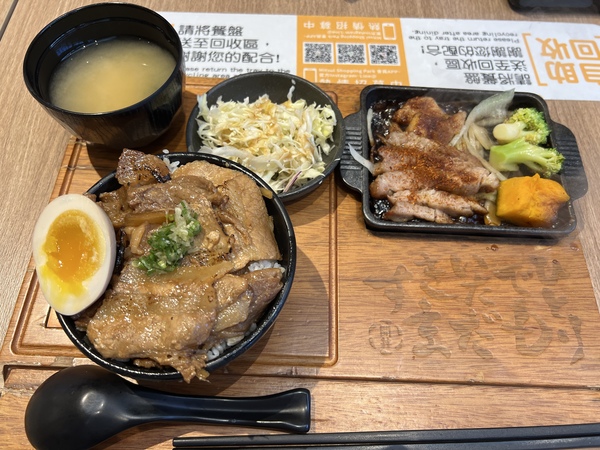 開丼燒肉餐點