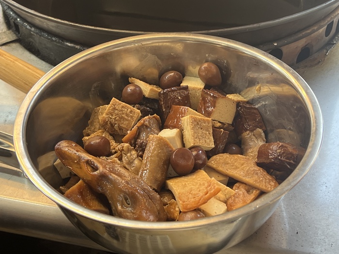 鴨乓乓東山鴨頭