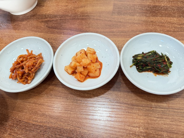 大海鮑魚粥餐點